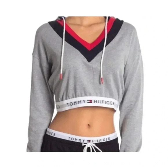 Tommy Hilfiger Tops - TOMMY HILFIGER Cropped Hoodie Size M